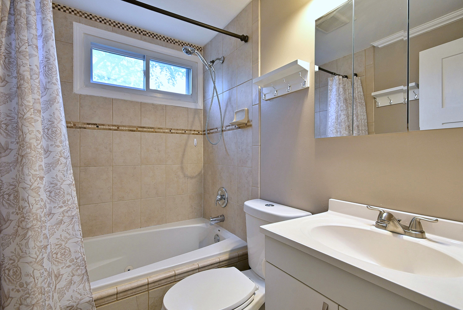 8164 N Carrolton Court Property Photo 25