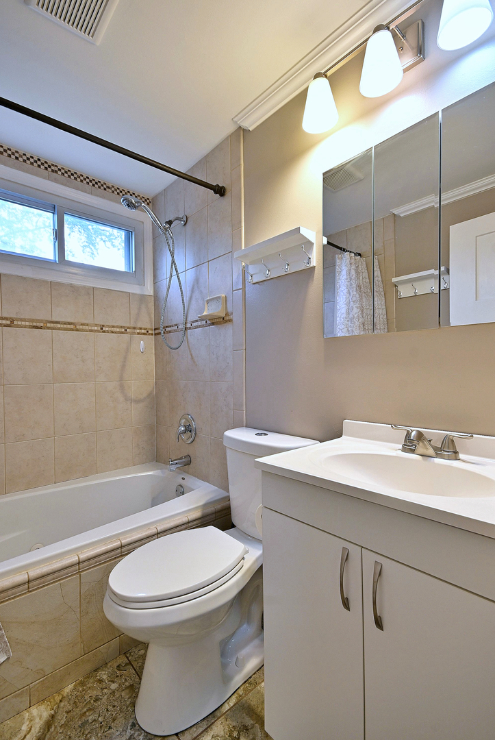 8164 N Carrolton Court Property Photo 26