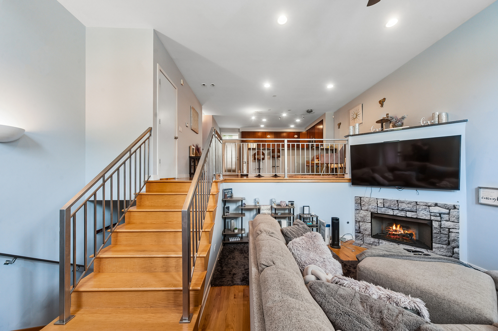 3991 S Drexel Boulevard C Property Photo 3