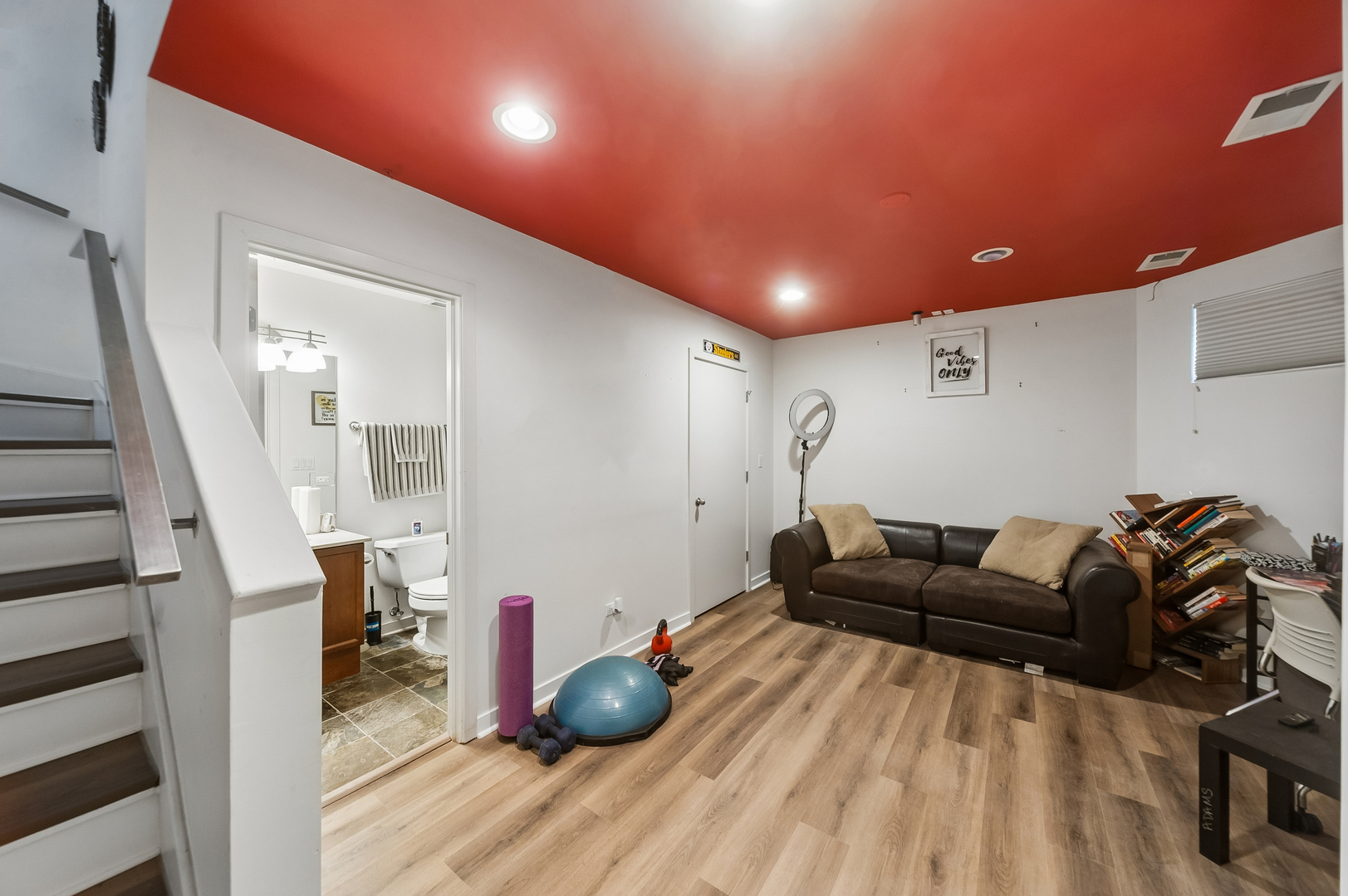 3991 S Drexel Boulevard C Property Photo 13