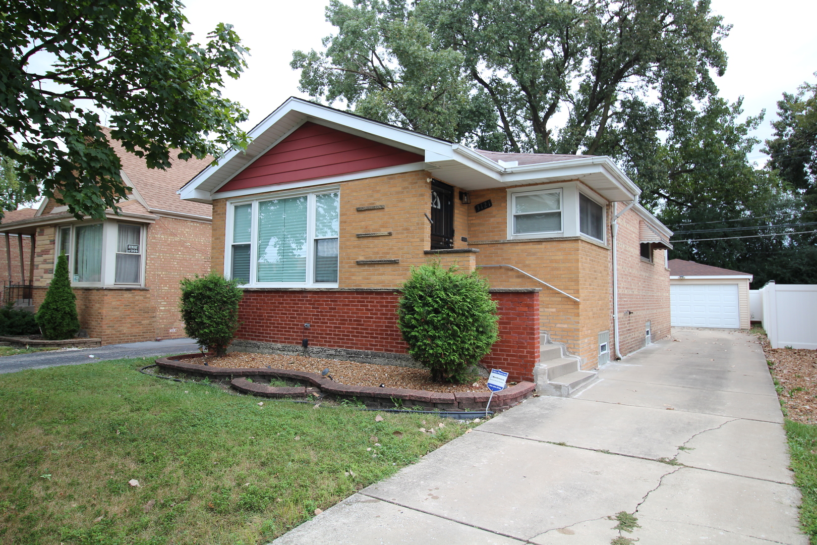 3121 W 85th Street Property Photo 1