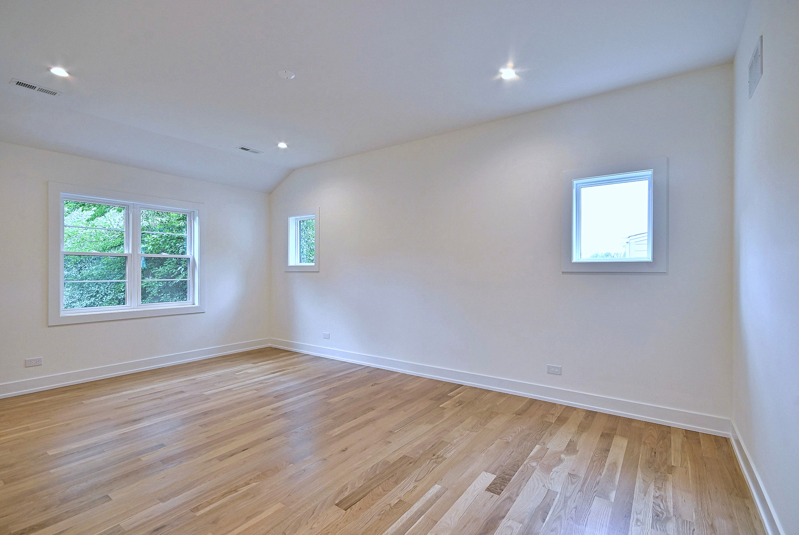 310 N Nottingham Avenue Property Photo 59