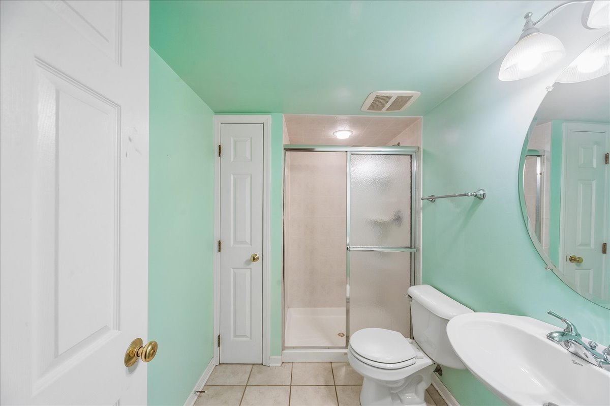 9809 S 54th Avenue Property Photo 18