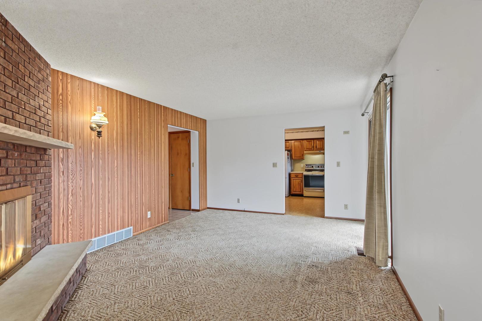 2319 S 8th Street Property Photo 7