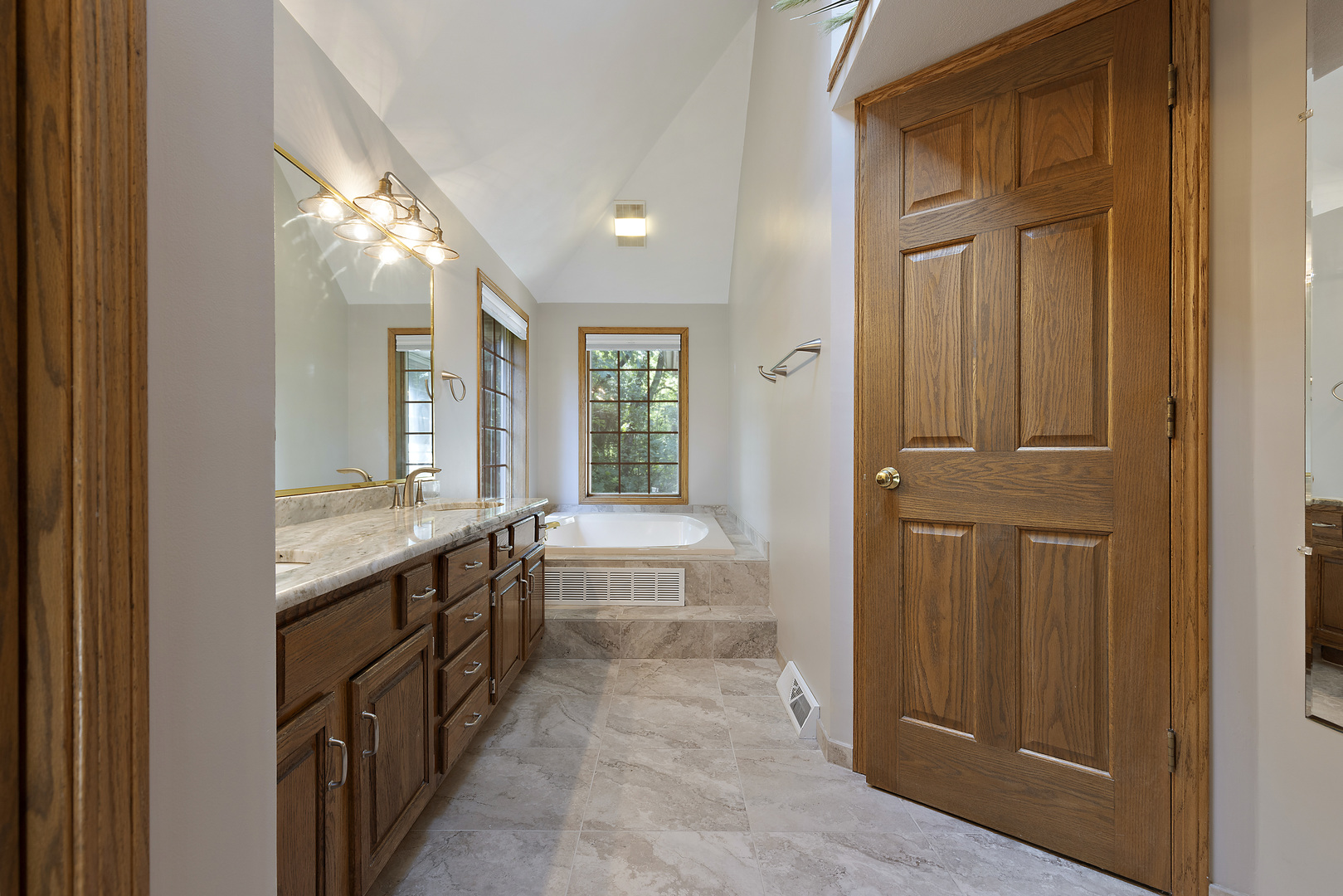 11705 Braemar Circle Property Photo 18