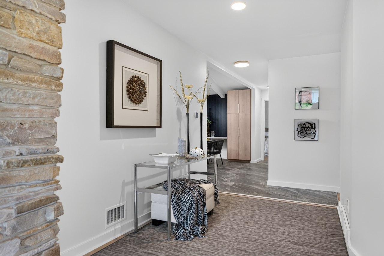 5075 Welsh Road Property Photo 7