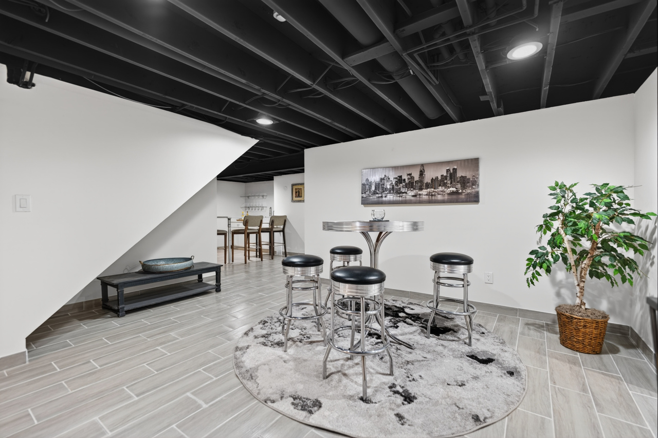 5075 Welsh Road Property Photo 40