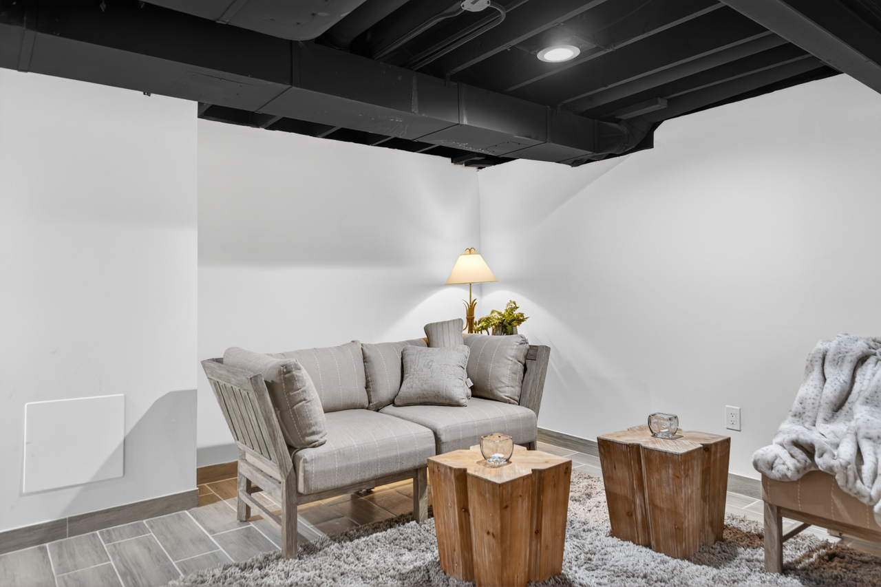 5075 Welsh Road Property Photo 45
