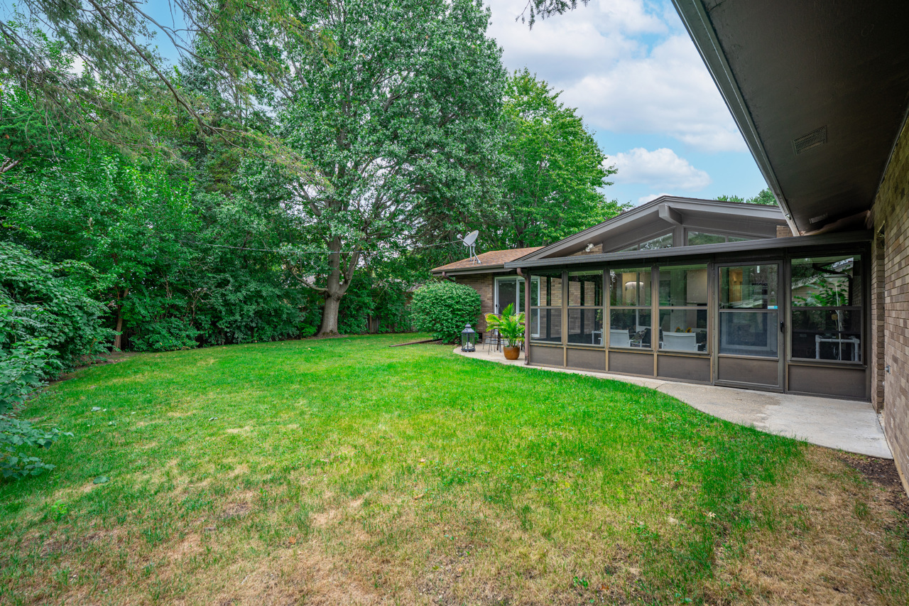 5075 Welsh Road Property Photo 57
