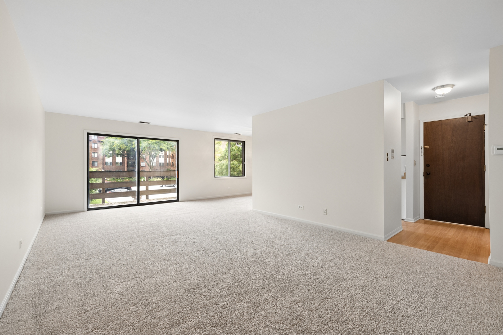 456 Raintree Court 2c Property Photo 4