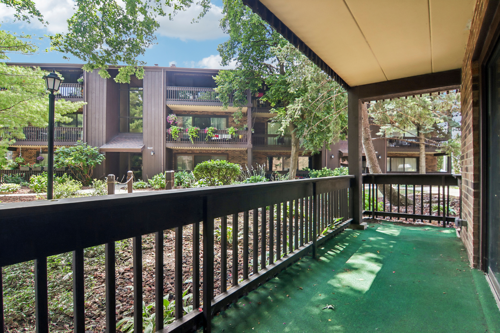 9555 Southwest Highway 1s Property Photo 20