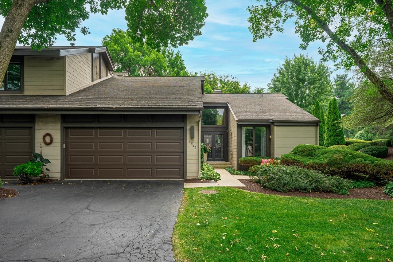 5343 Winding Creek Road Property Photo 1