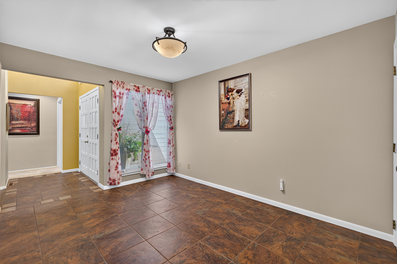 5343 Winding Creek Road Property Photo 16