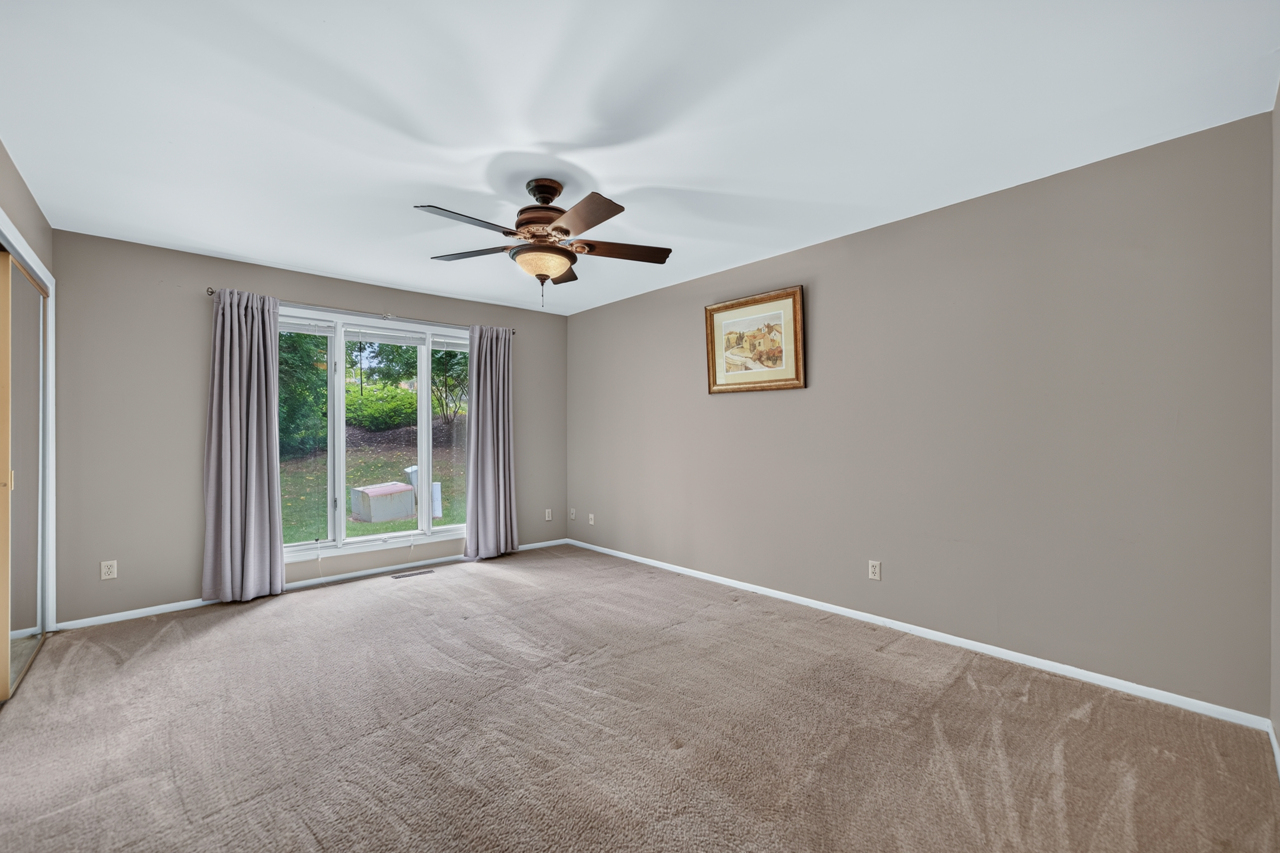 5343 Winding Creek Road Property Photo 18