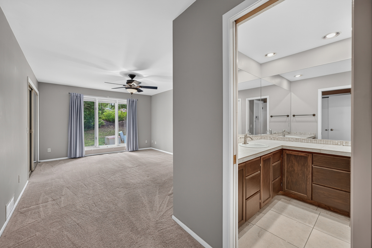 5343 Winding Creek Road Property Photo 22