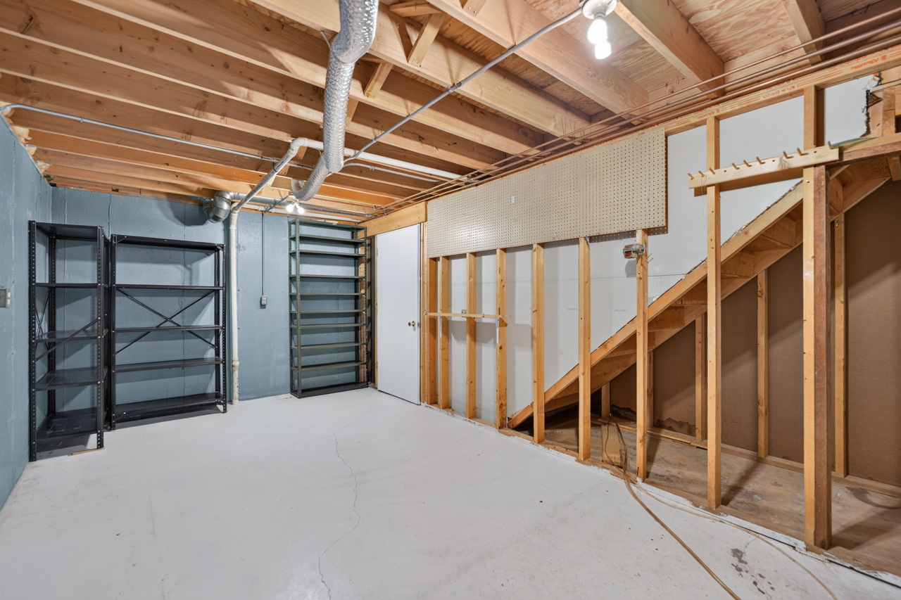 5343 Winding Creek Road Property Photo 31