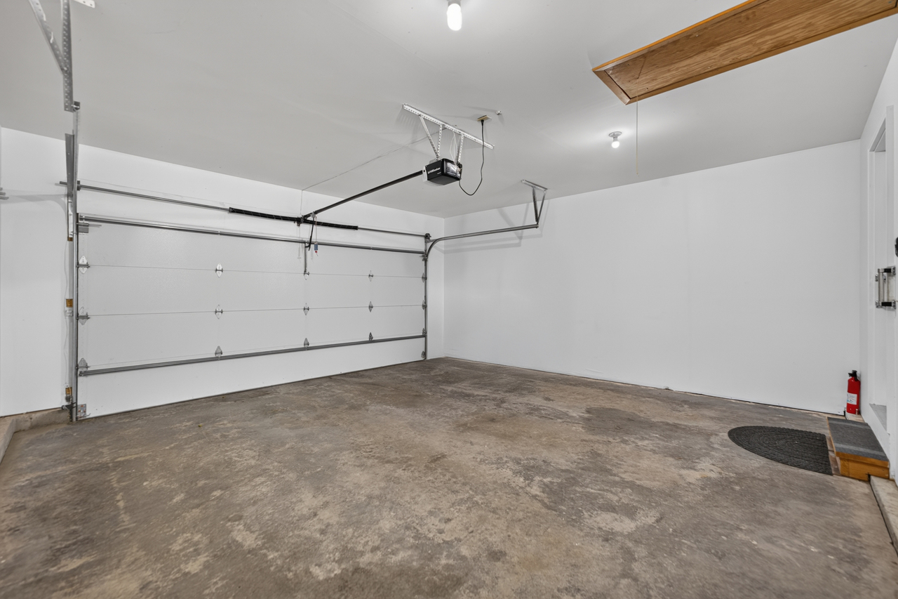 5343 Winding Creek Road Property Photo 33