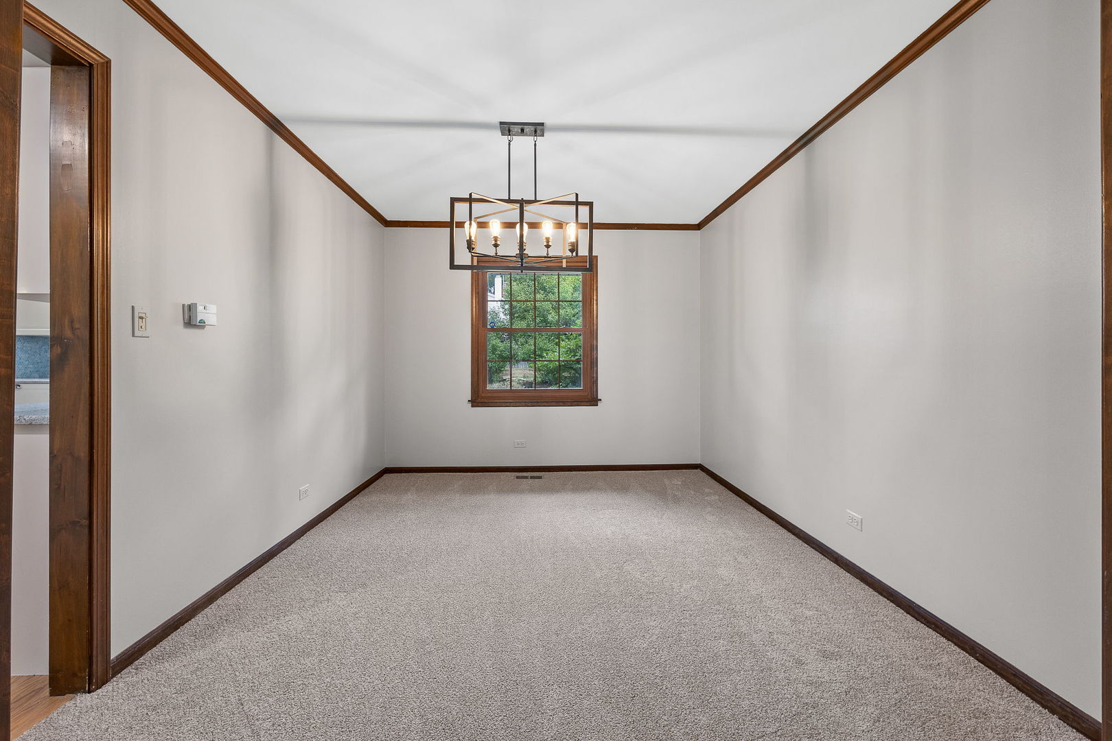 601 Menominee Lane Property Photo 8