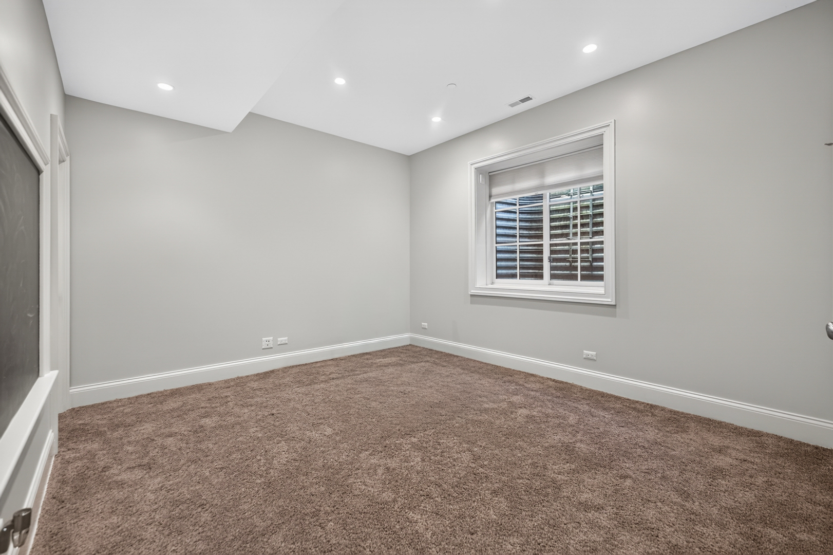 928 Hastings Street Property Photo 64