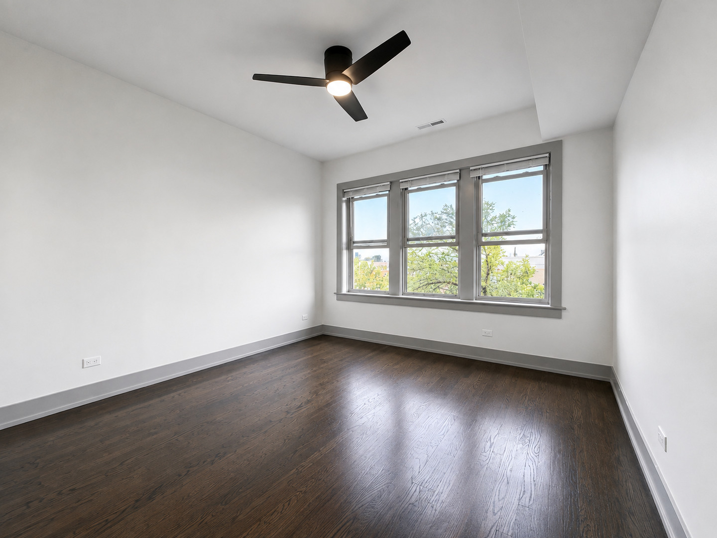 1904 W Pratt Boulevard 1a Property Photo 14
