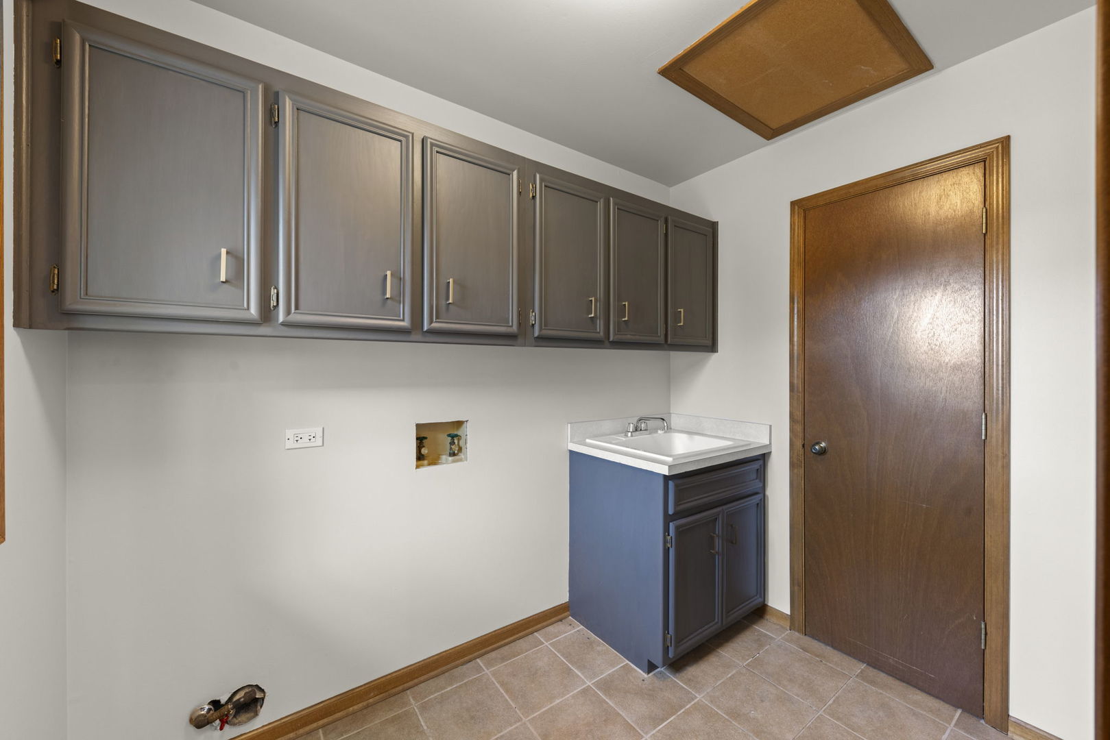 17349 Grange Drive Property Photo 15