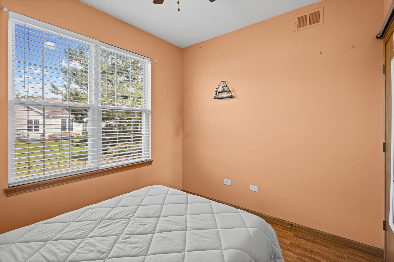 21452 Papoose Lake Drive 21452 Property Photo 18