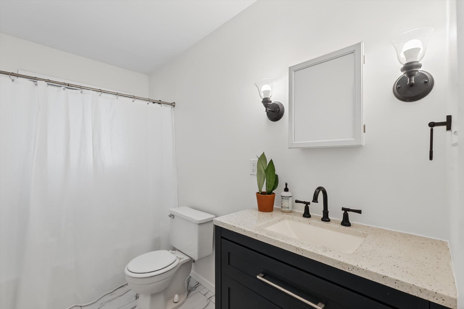 1200 Patton Place Property Photo 5