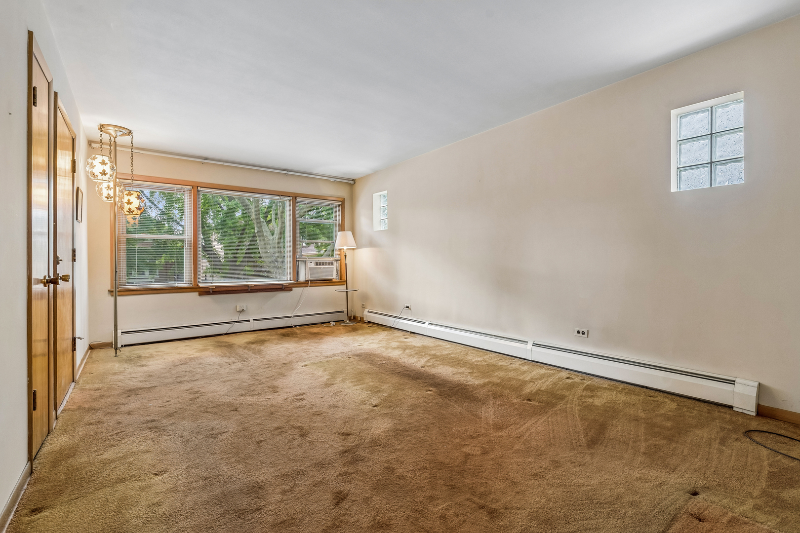 4923 N Kedvale Avenue Property Photo 13