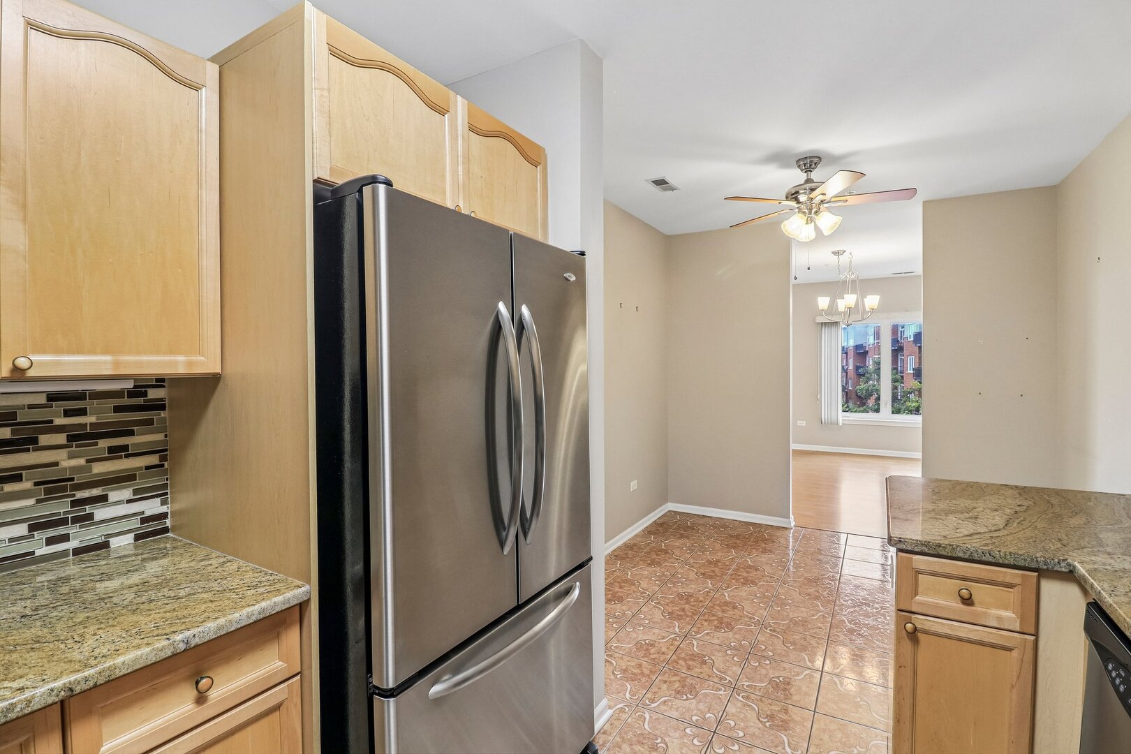 860 Weidner Road 404 Property Photo 11