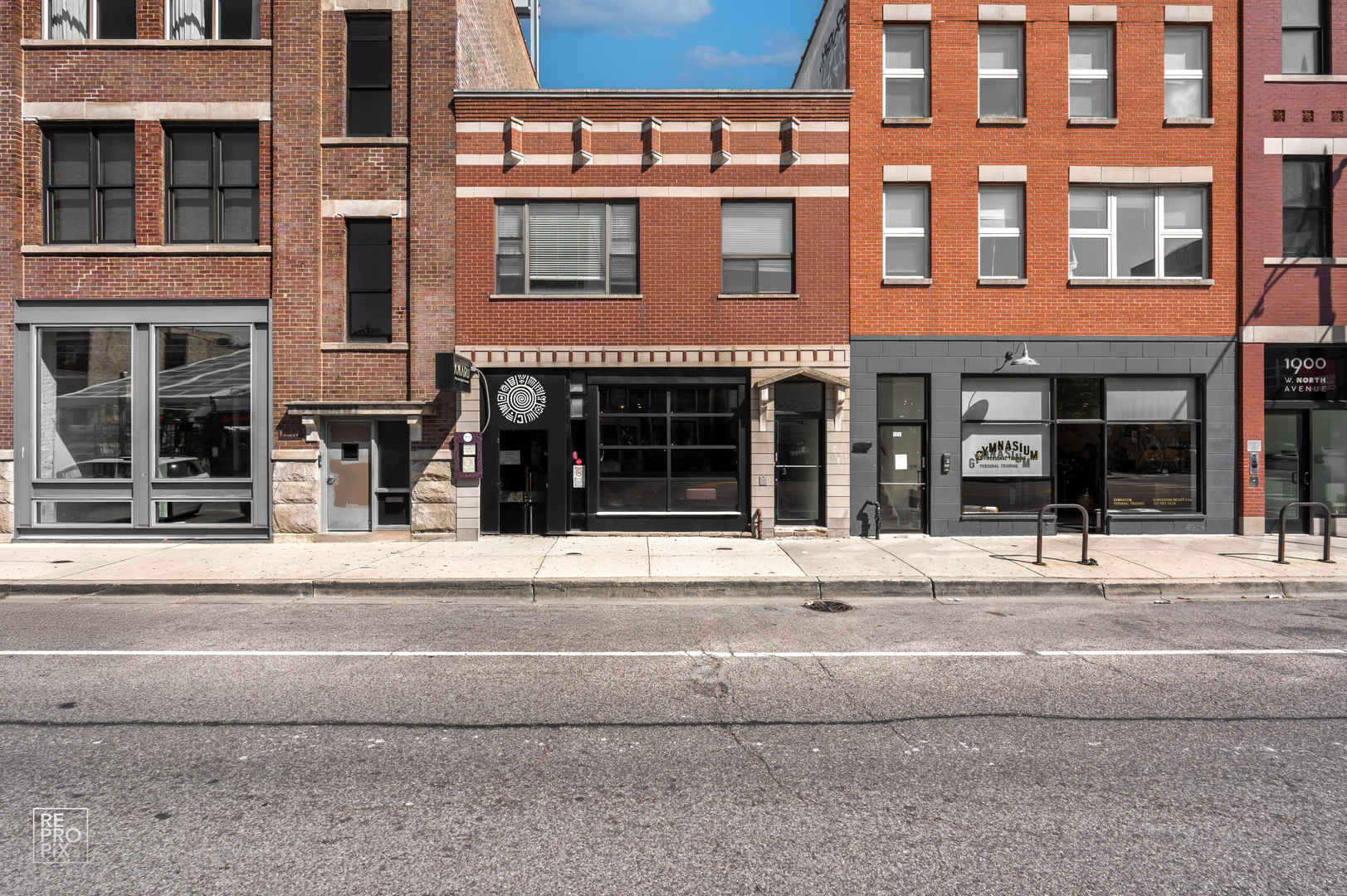 1904 W North Avenue 2 Property Photo 1