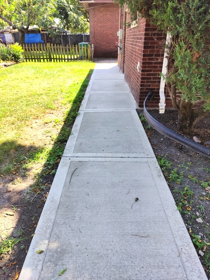 226 Henderson Avenue Property Photo 10
