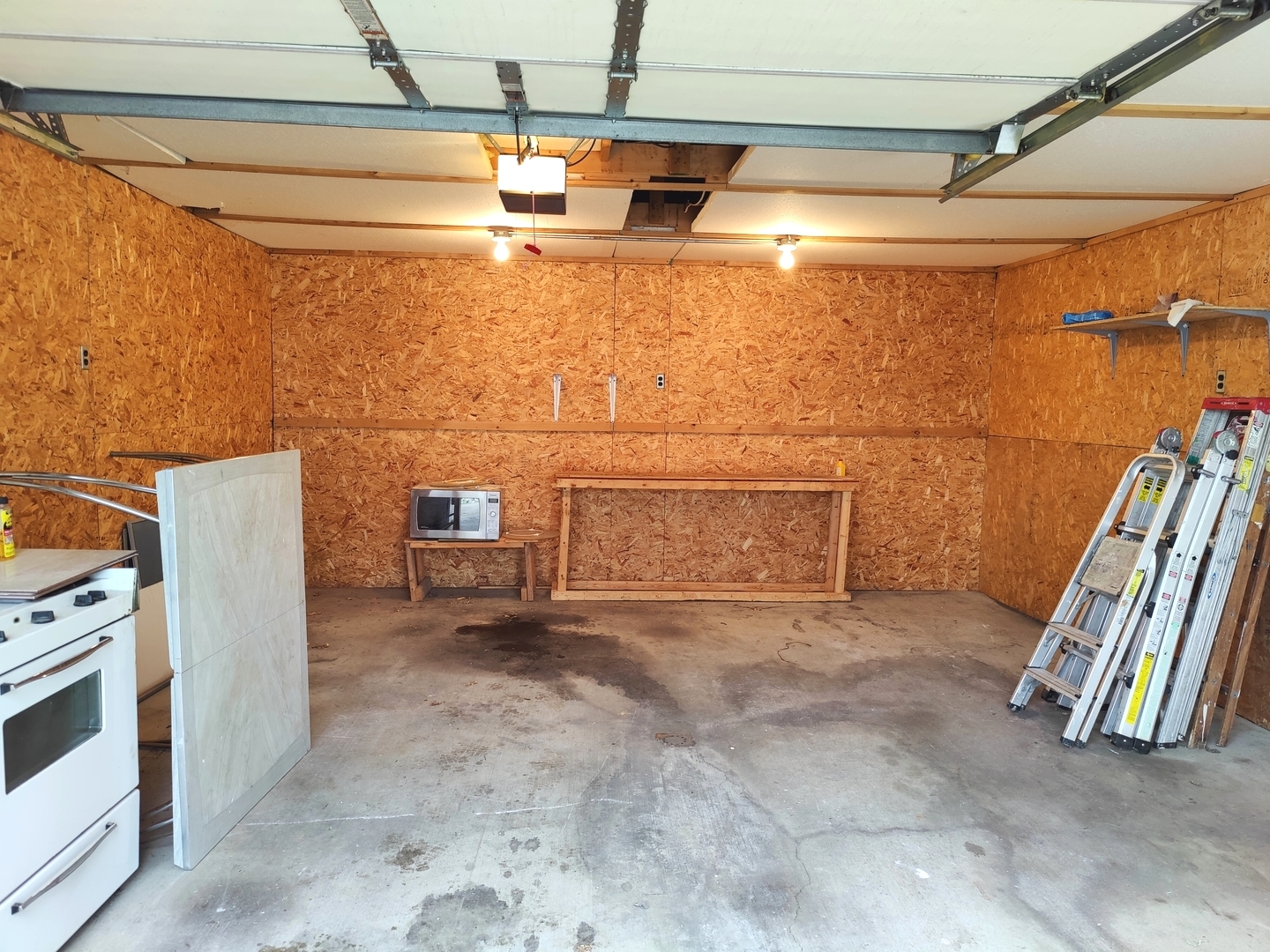 226 Henderson Avenue Property Photo 12