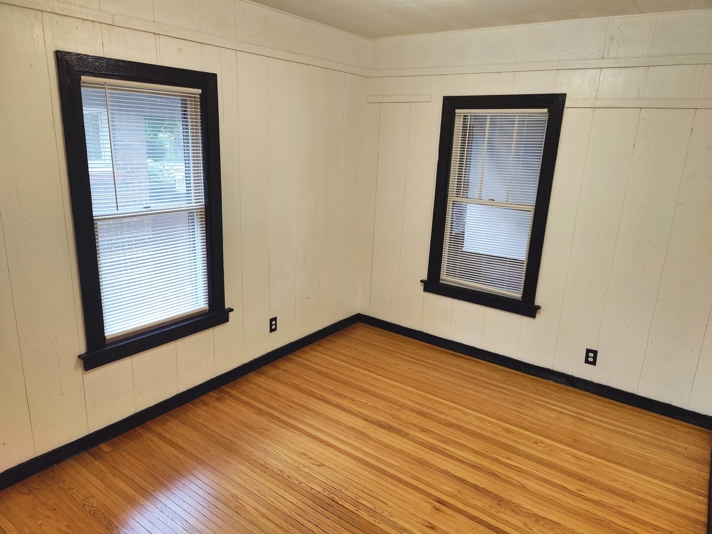 226 Henderson Avenue Property Photo 15