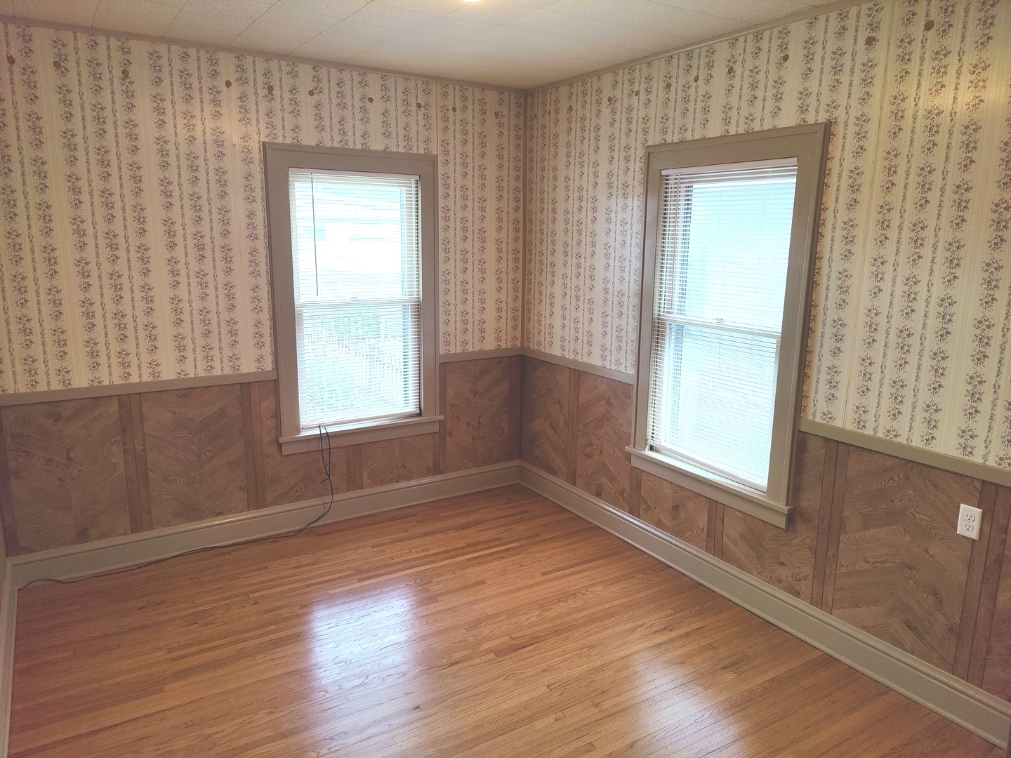 226 Henderson Avenue Property Photo 16