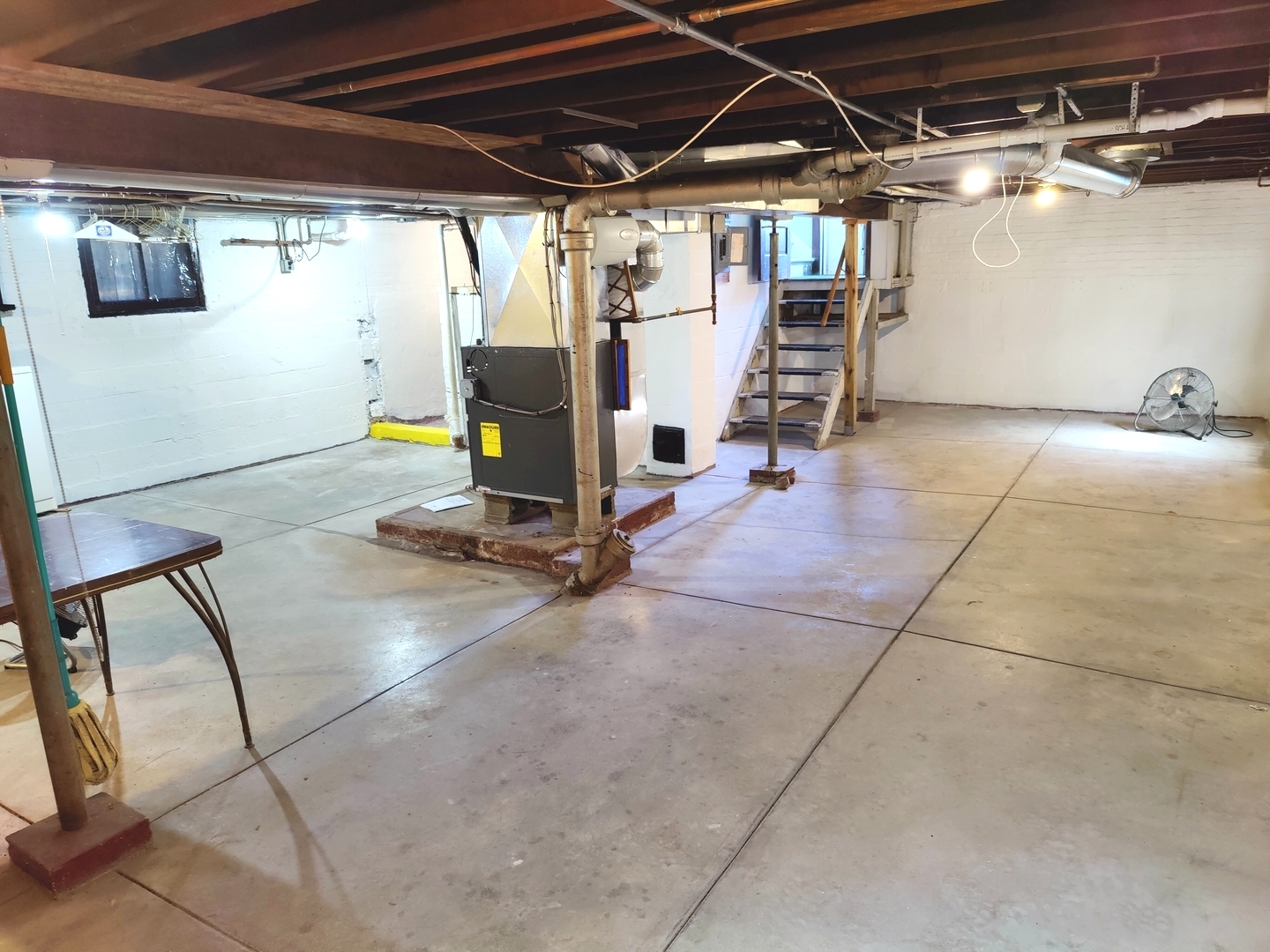 226 Henderson Avenue Property Photo 30