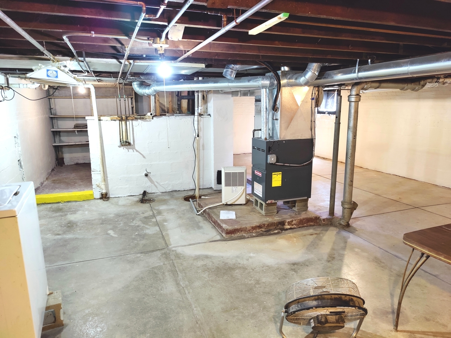 226 Henderson Avenue Property Photo 32