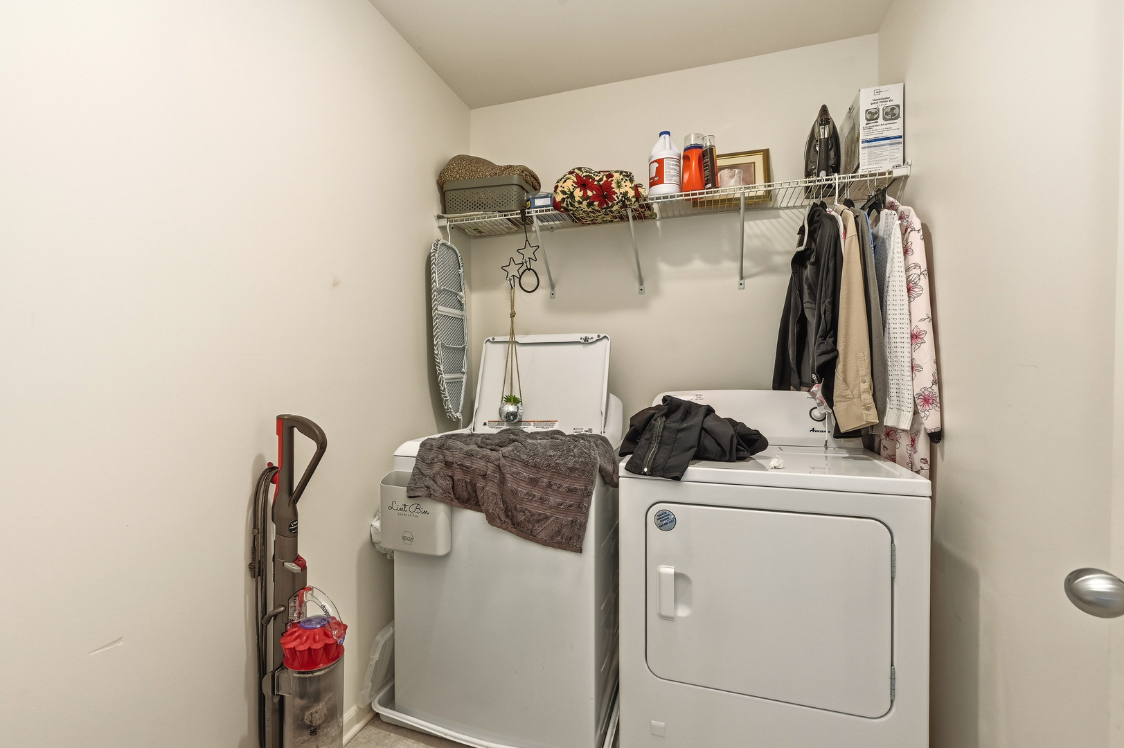 8646 Foxborough Way Property Photo 15