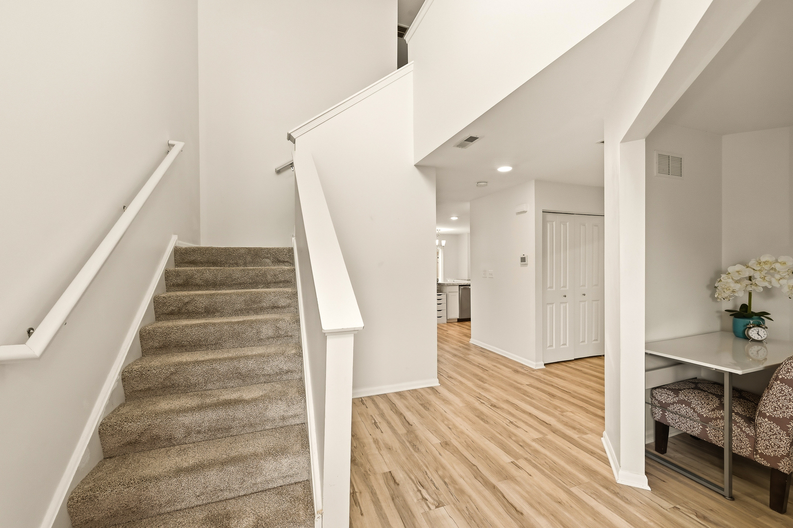 8646 Foxborough Way Property Photo 17