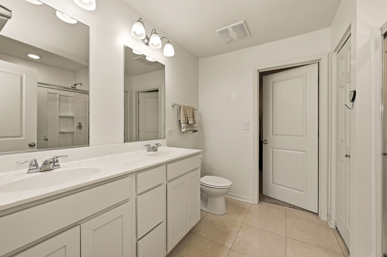 8646 Foxborough Way Property Photo 20
