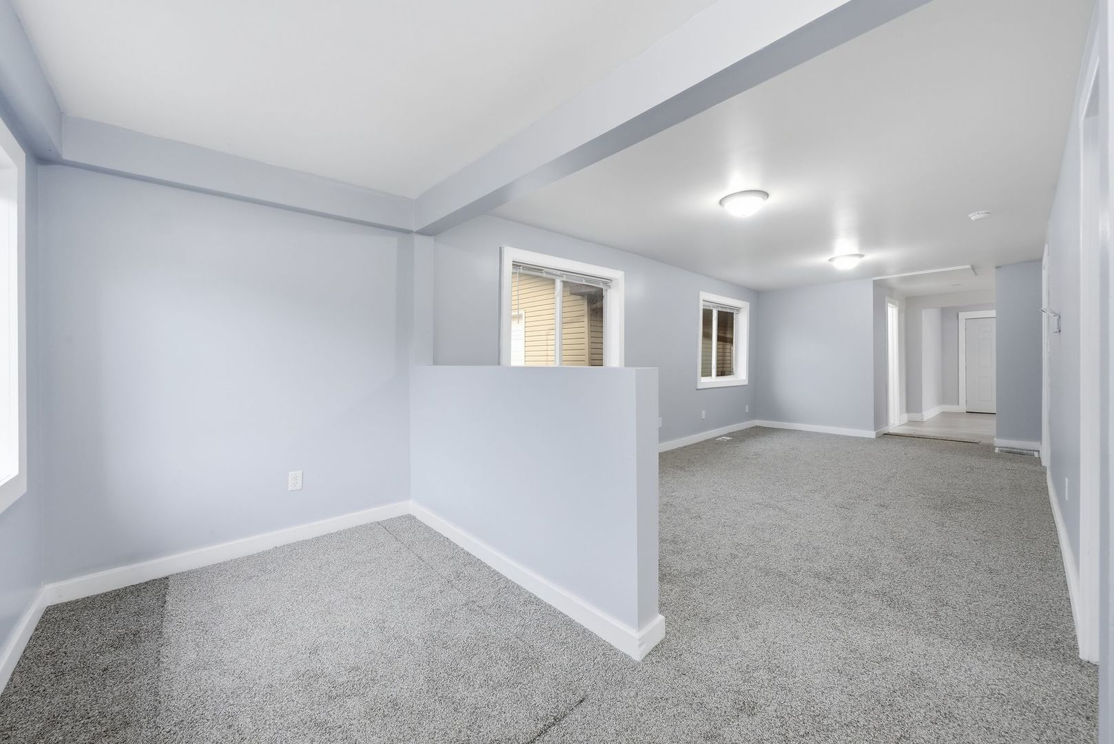 1651 Elgin Avenue Property Photo 3