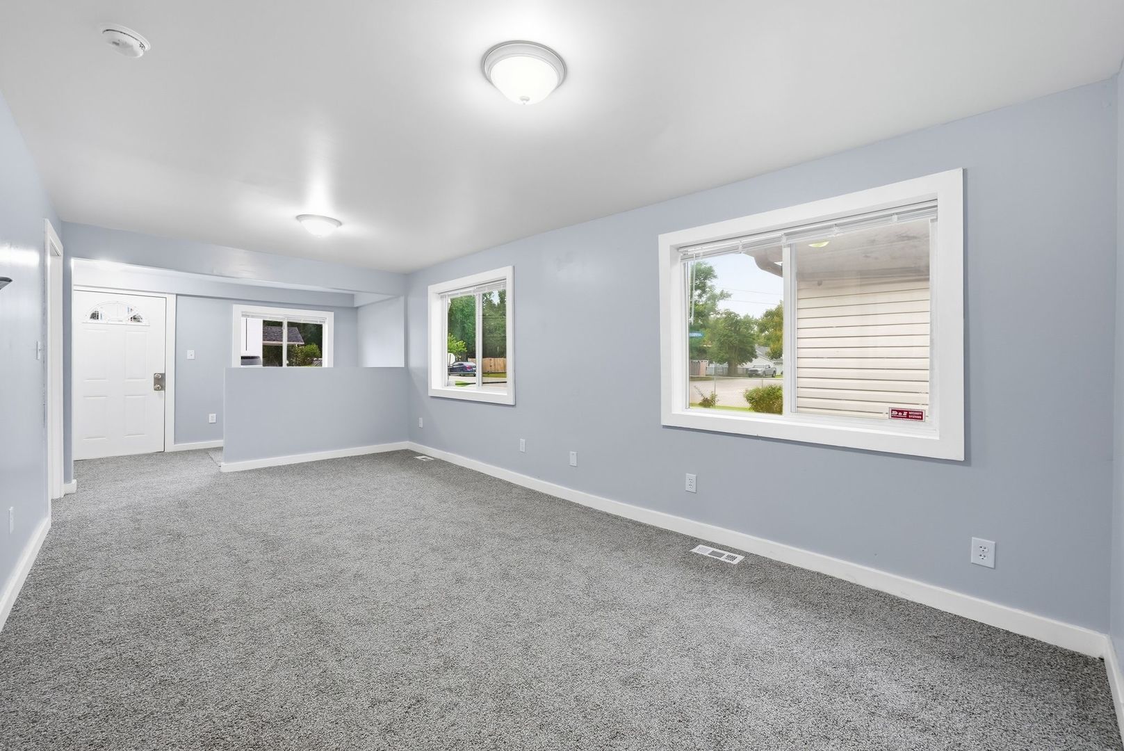 1651 Elgin Avenue Property Photo 5