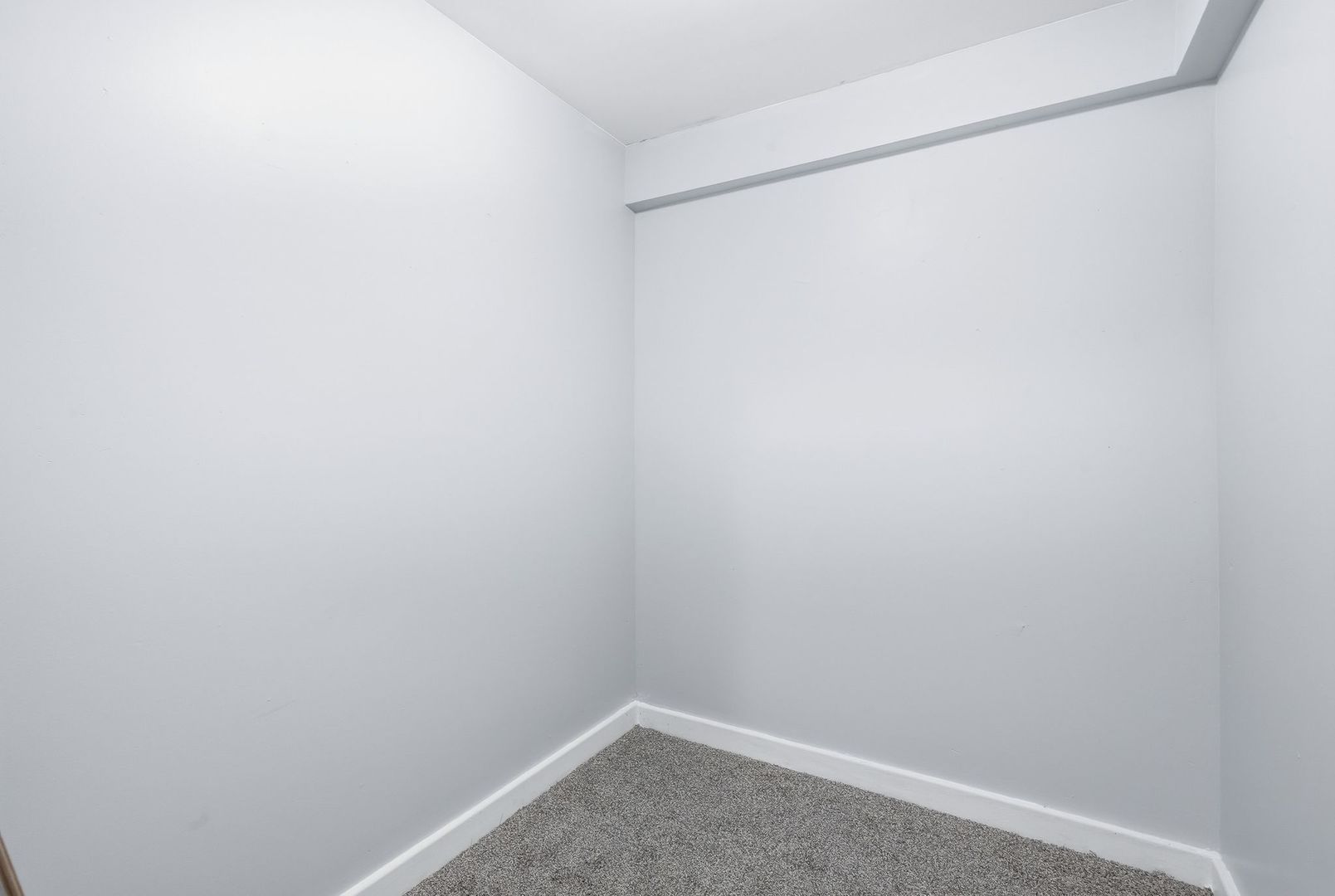 1651 Elgin Avenue Property Photo 14