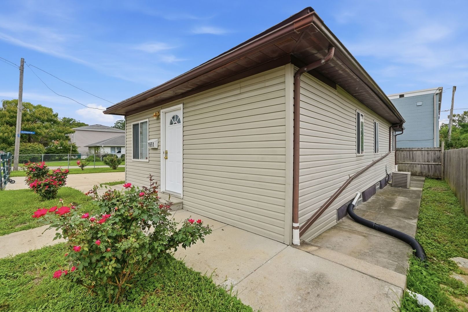 1651 Elgin Avenue Property Photo 21