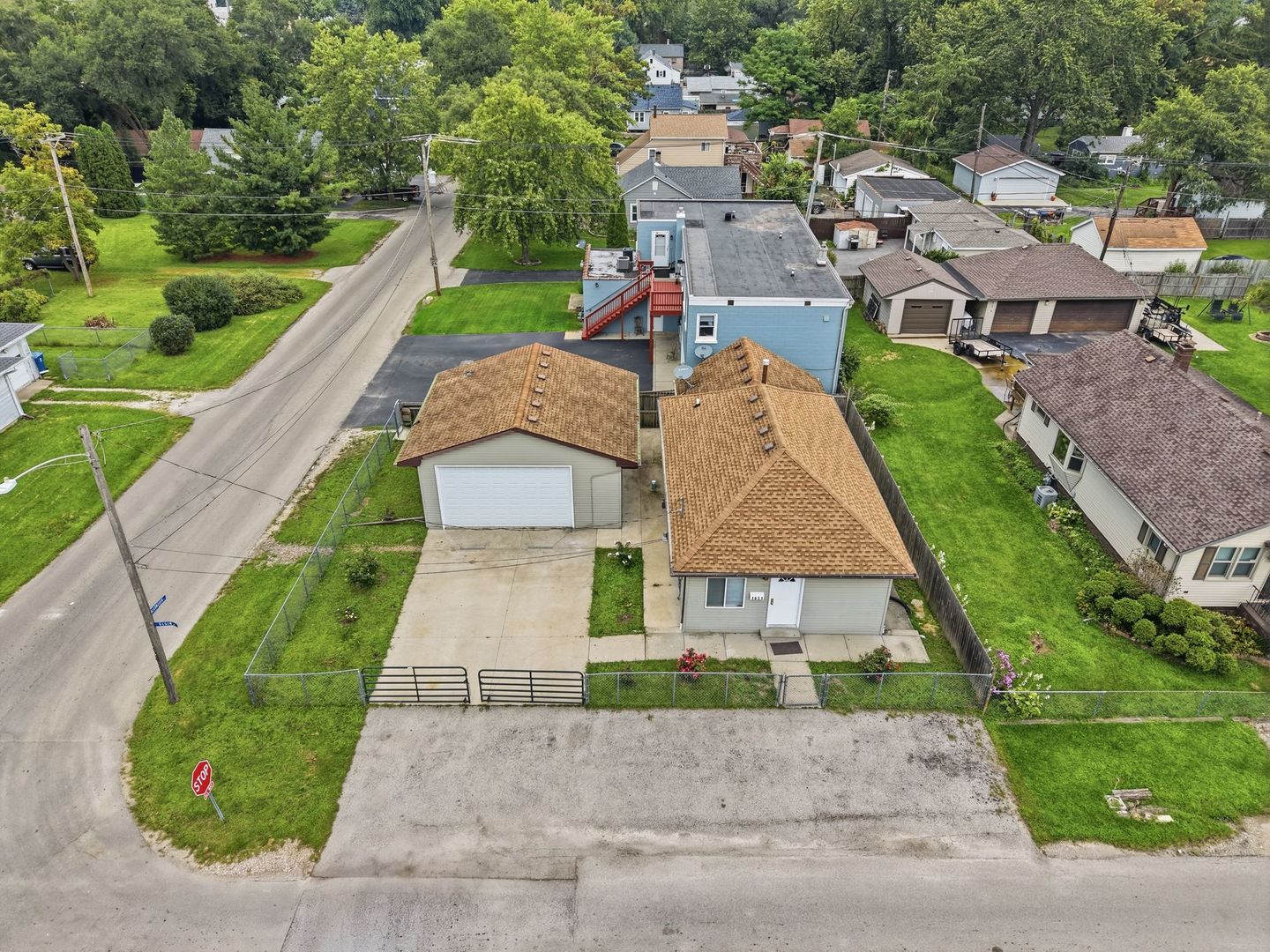 1651 Elgin Avenue Property Photo 30