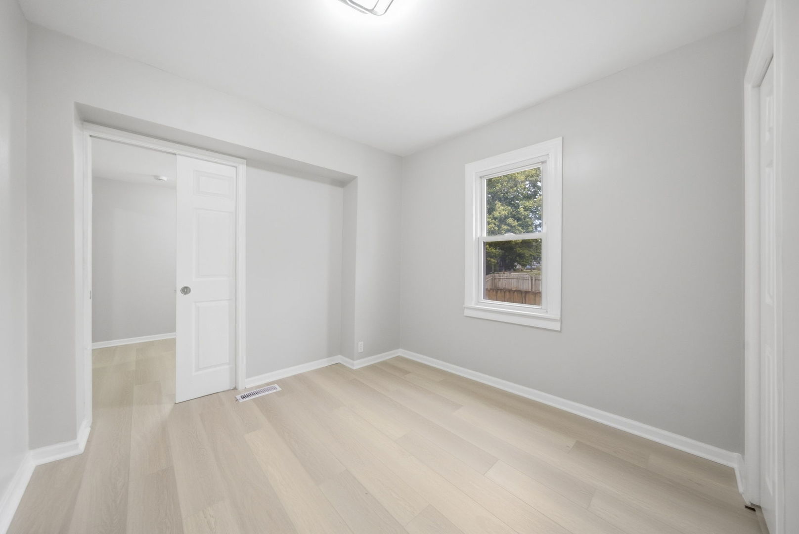 513 Morton Avenue Property Photo 19