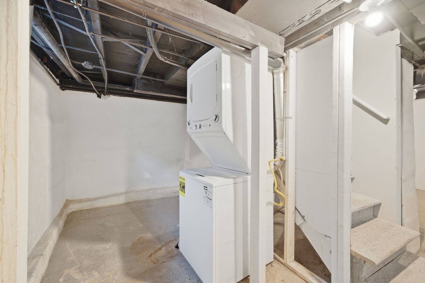 513 Morton Avenue Property Photo 22