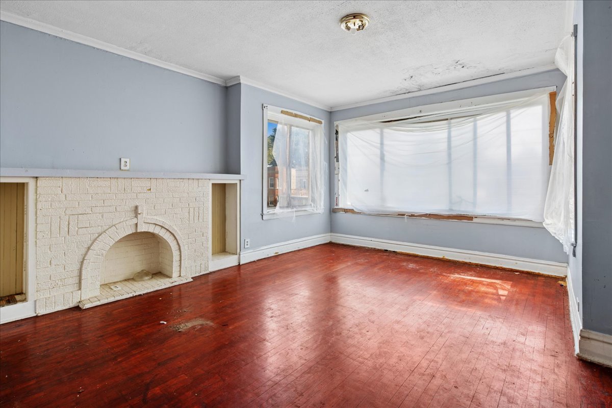 514 N Leamington Avenue Property Photo 8