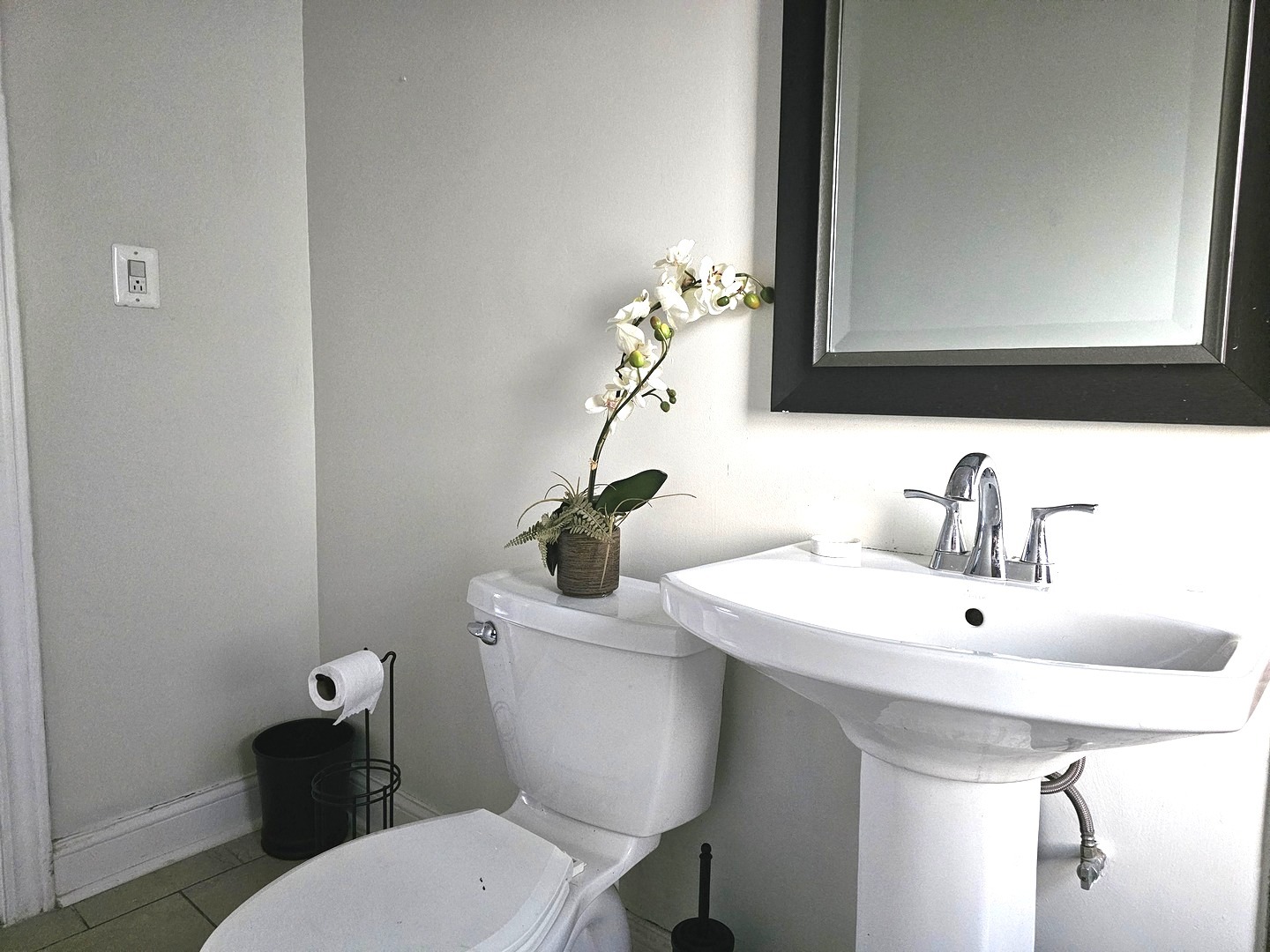 8006 Long Avenue Property Photo 10
