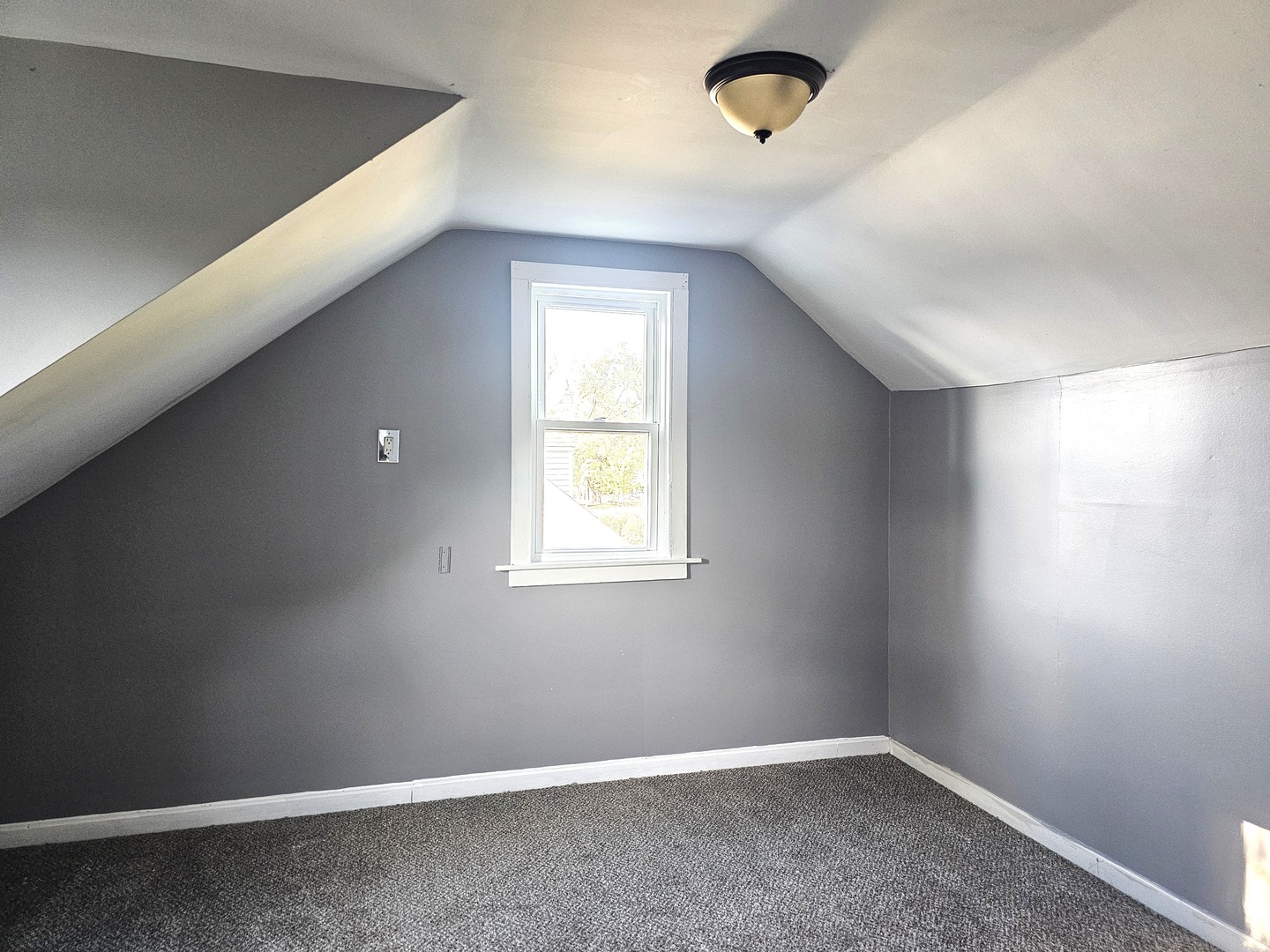 8006 Long Avenue Property Photo 14