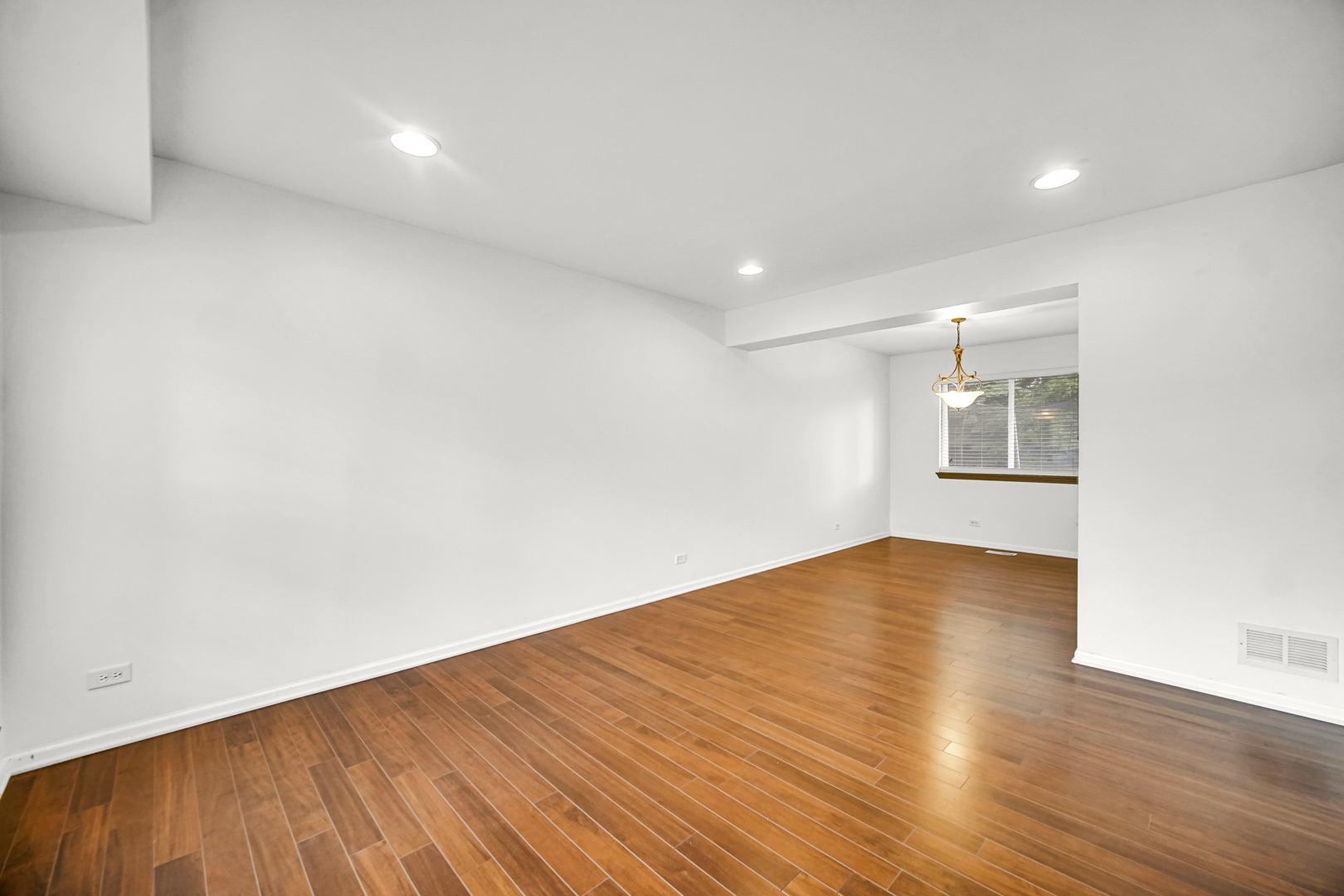 1001 Martingale Lane Property Photo 4